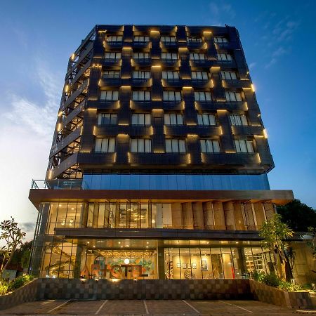 Artotel Yogyakarta Kejayan Exteriör bild